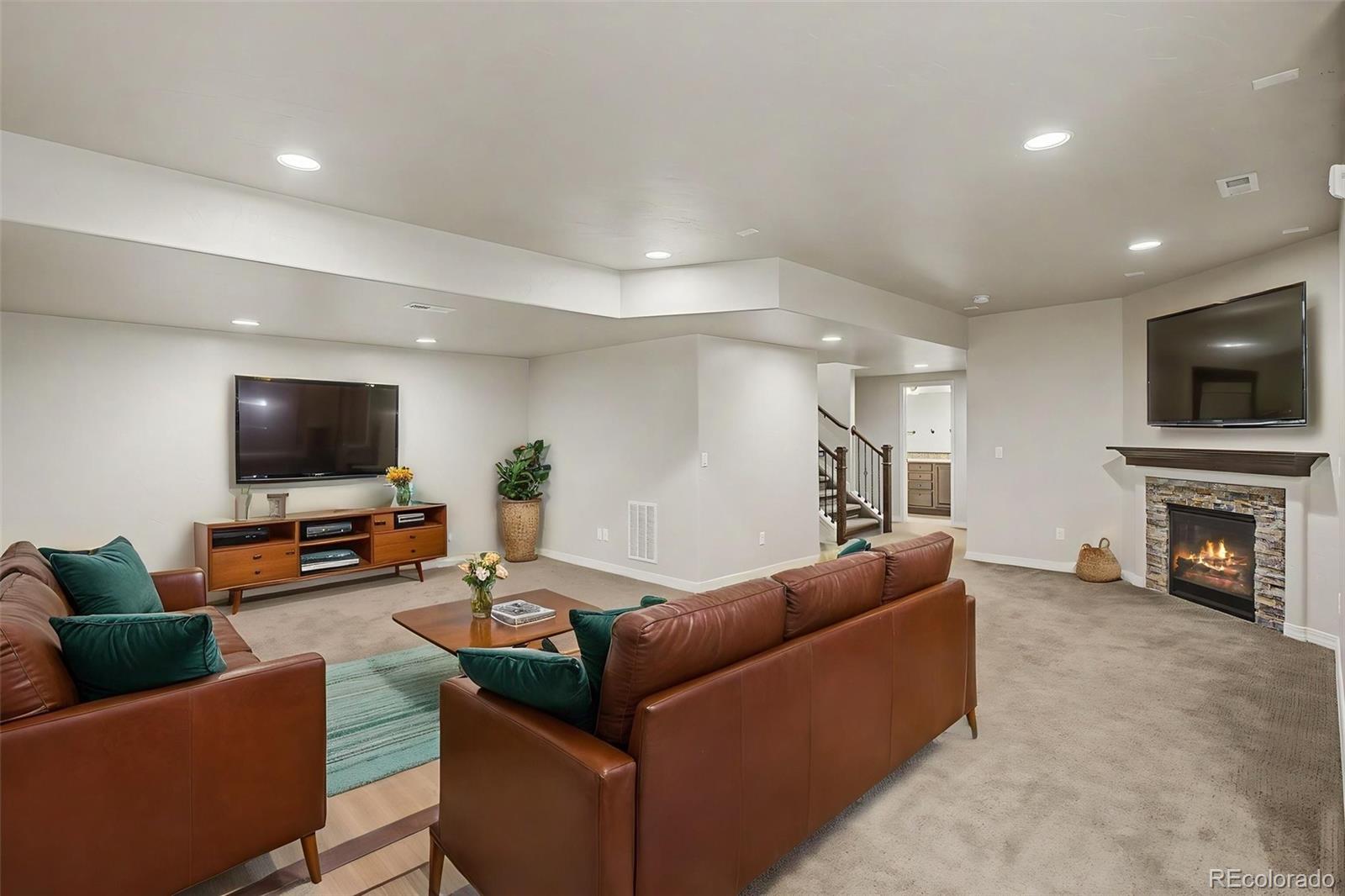 MLS Image #10 for 1906  villa creek circle,colorado springs, Colorado