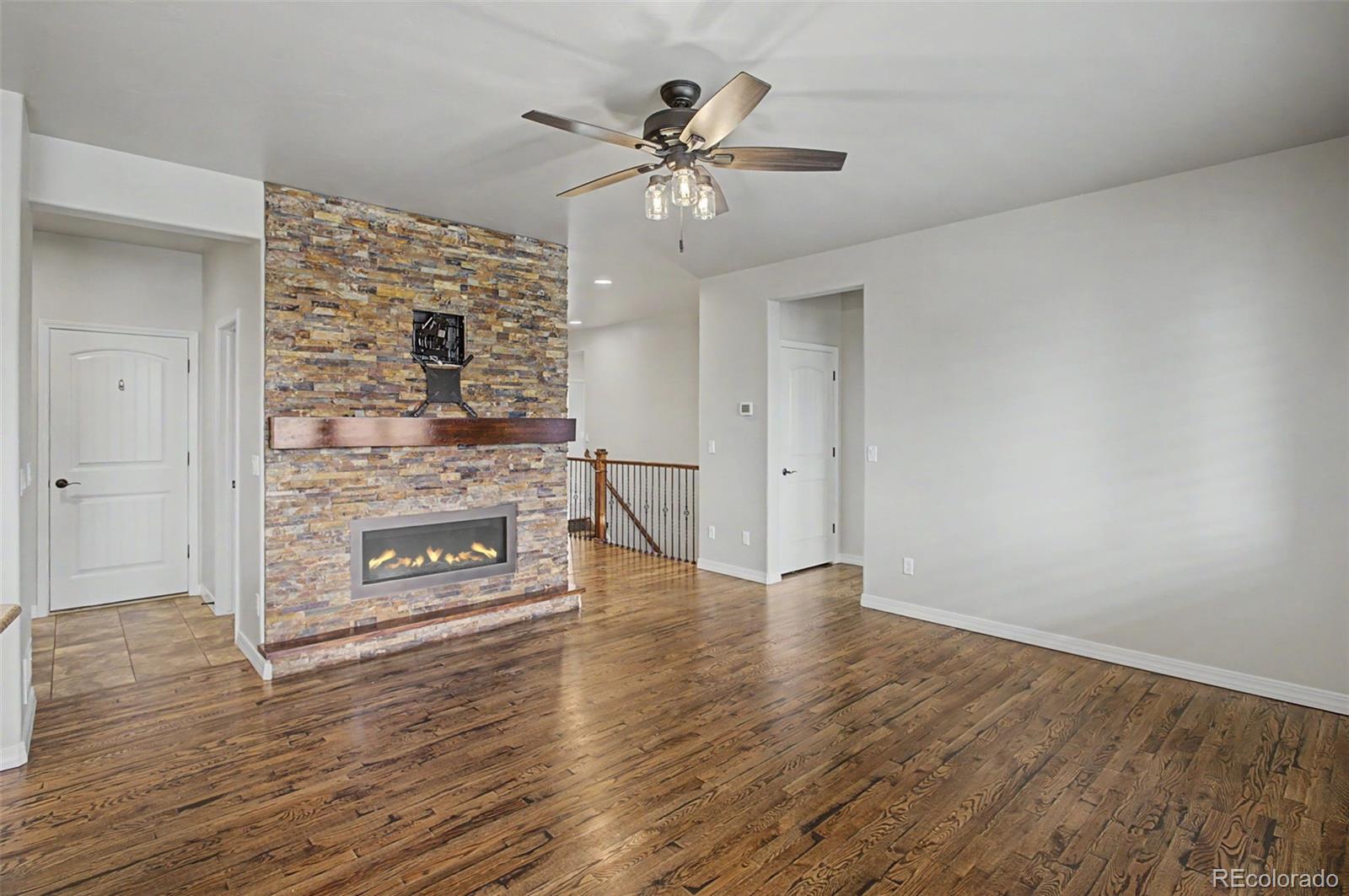 MLS Image #14 for 1906  villa creek circle,colorado springs, Colorado