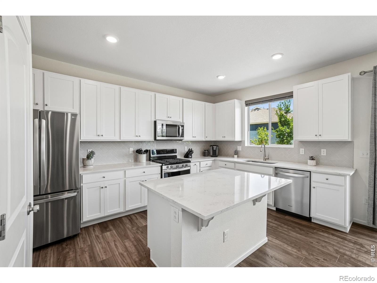 MLS Image #11 for 4109  chasm lake drive,loveland, Colorado