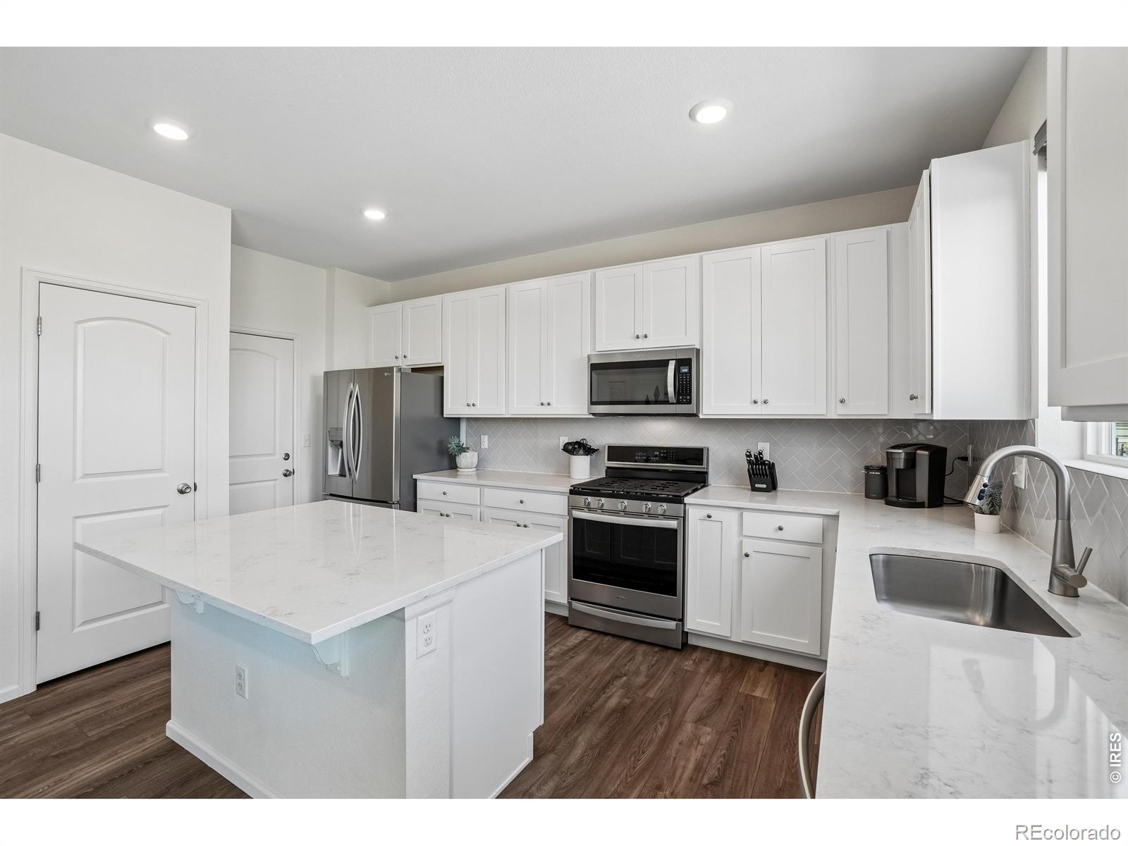 MLS Image #13 for 4109  chasm lake drive,loveland, Colorado