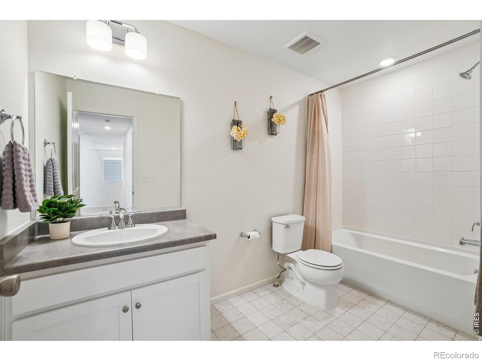 MLS Image #22 for 4109  chasm lake drive,loveland, Colorado