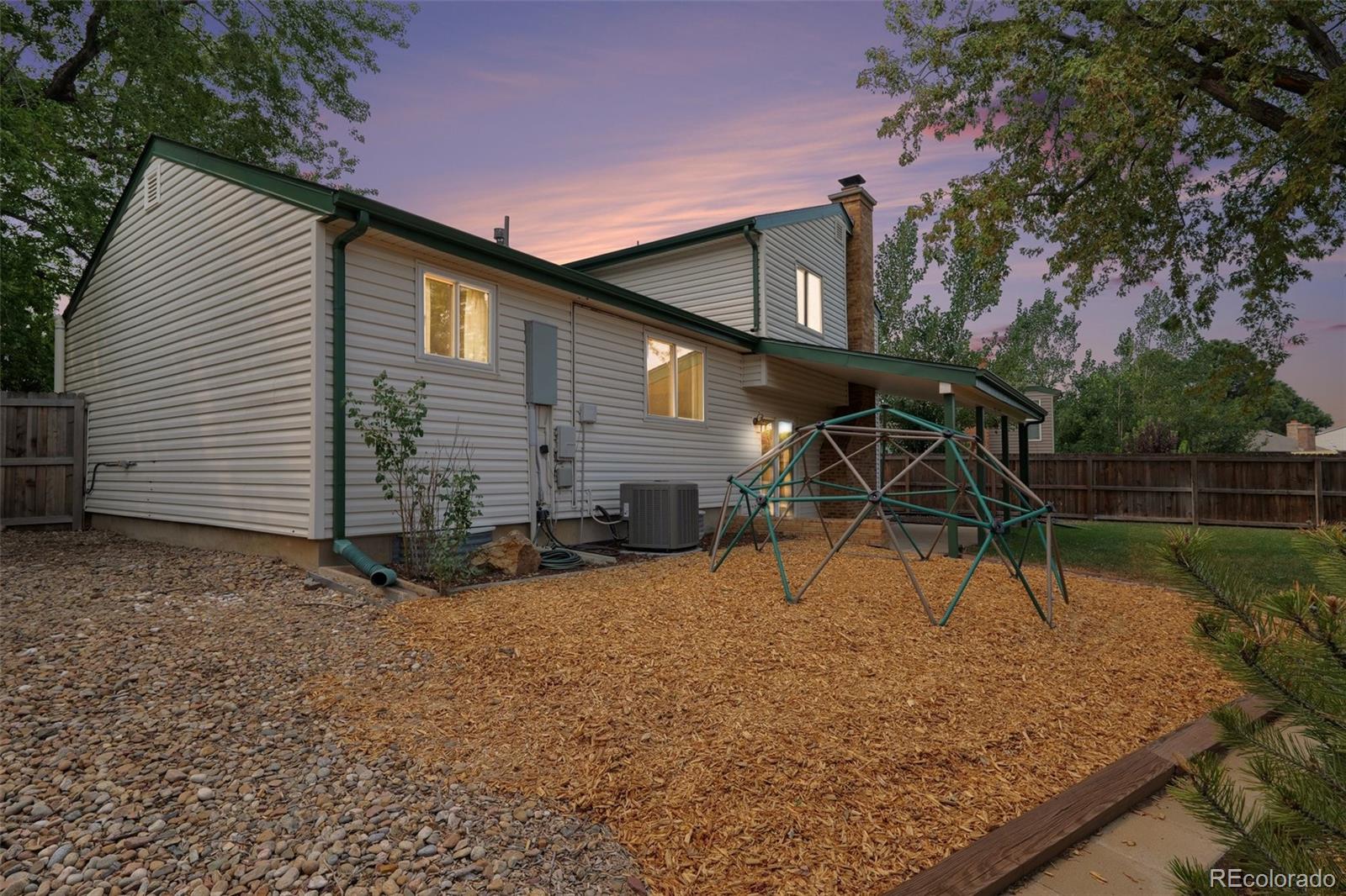 MLS Image #29 for 5121 s quintero street,aurora, Colorado