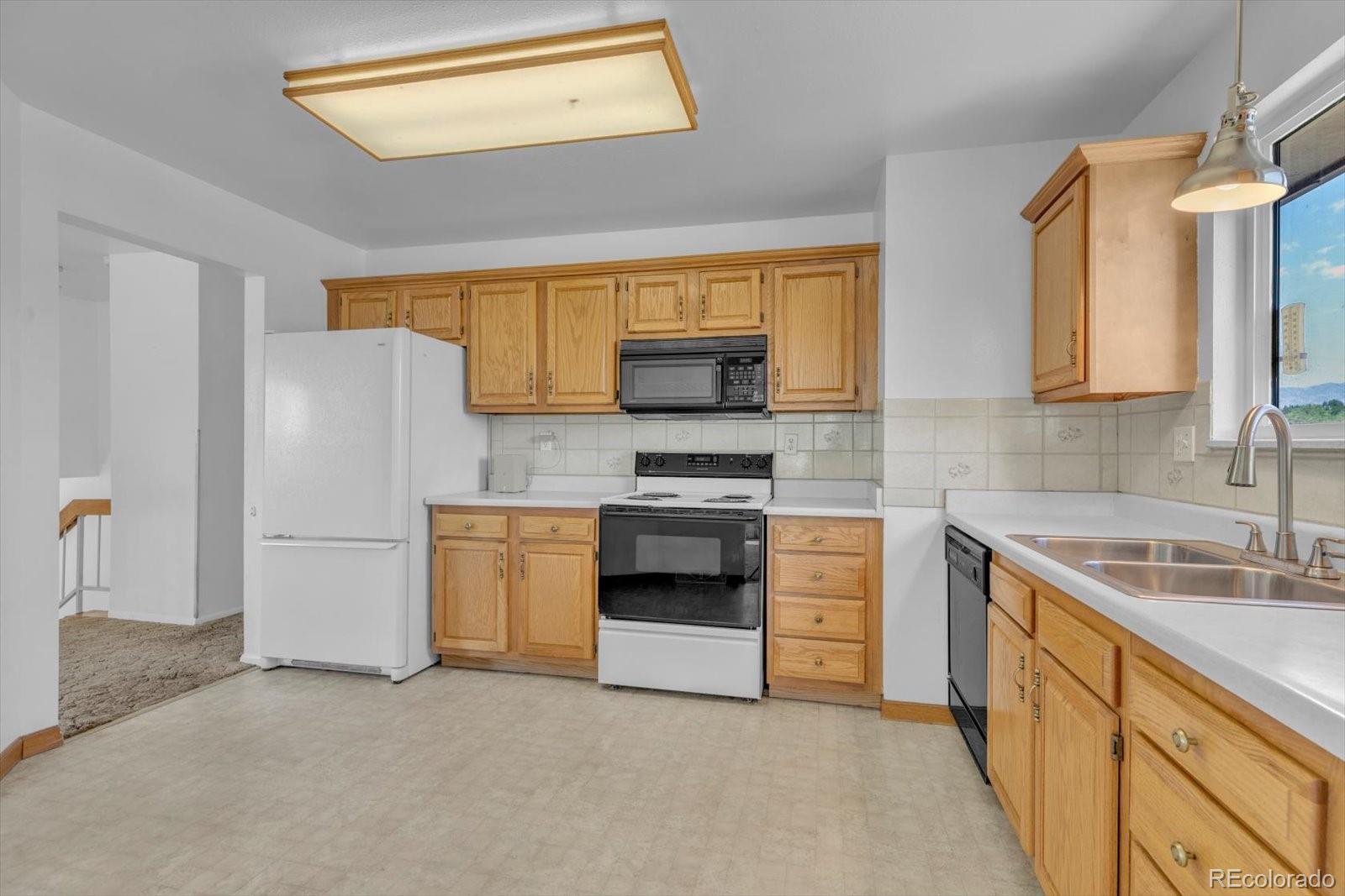 MLS Image #6 for 16041 w 74th avenue,arvada, Colorado