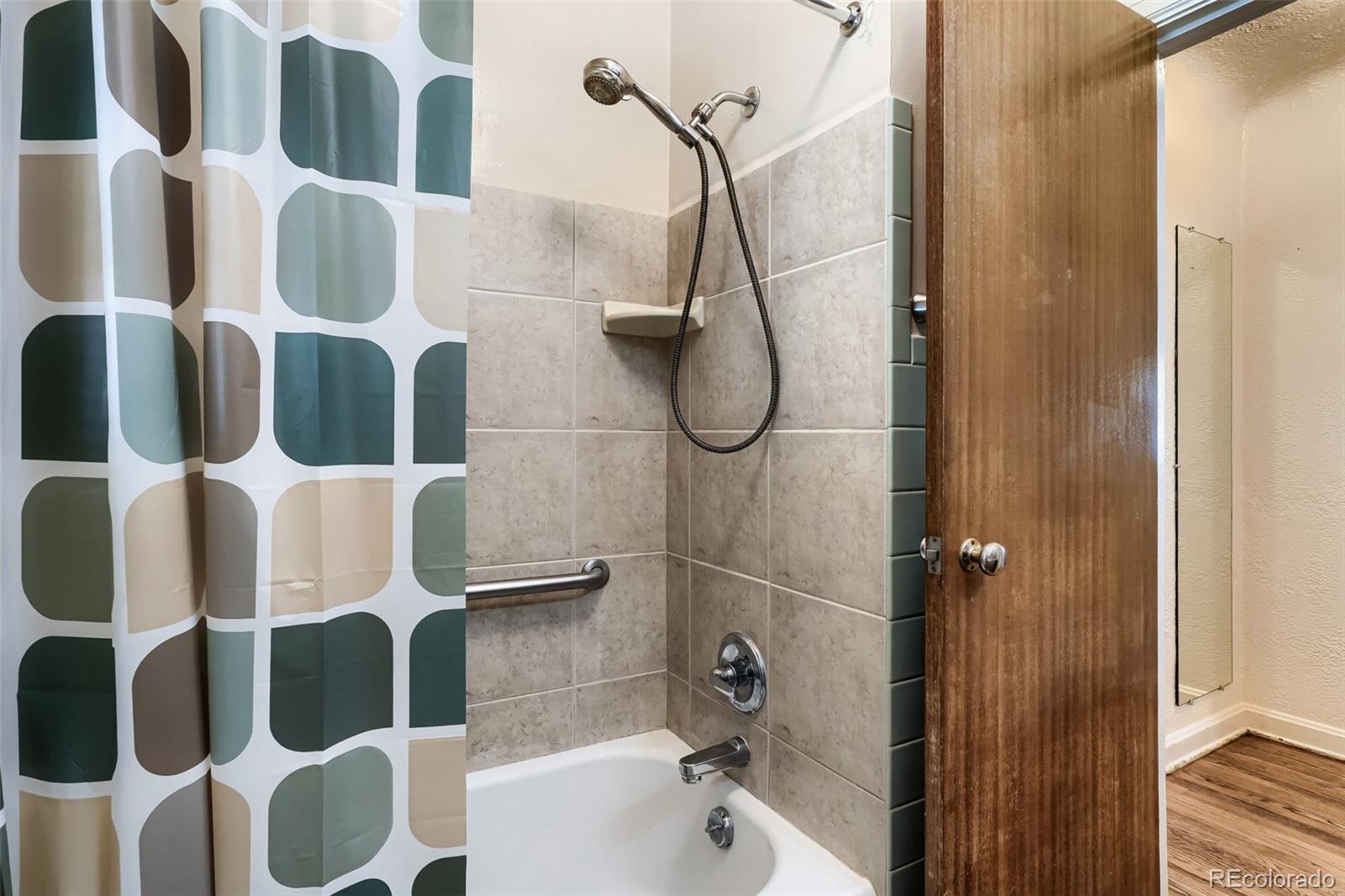 MLS Image #15 for 3990 s logan street,englewood, Colorado