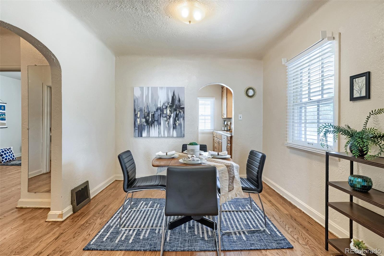 MLS Image #5 for 3990 s logan street,englewood, Colorado