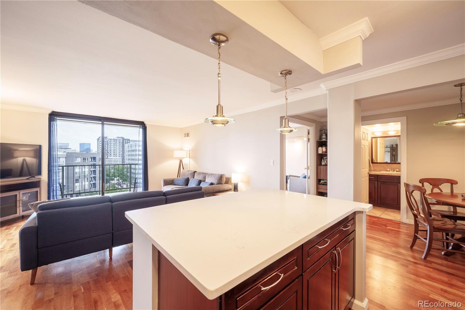 MLS Image #4 for 1301  speer boulevard,denver, Colorado