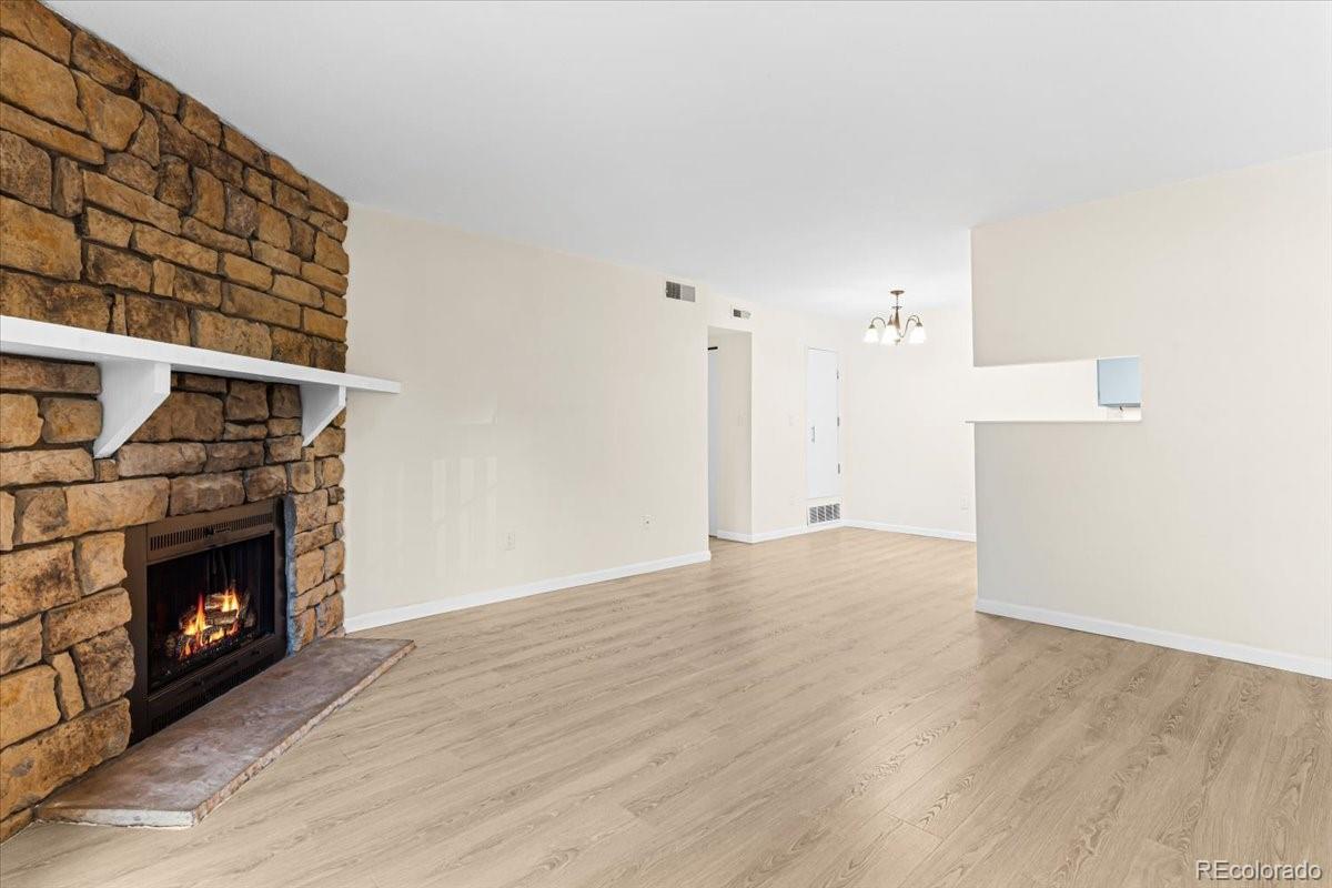 MLS Image #5 for 4400 s quebec street,denver, Colorado