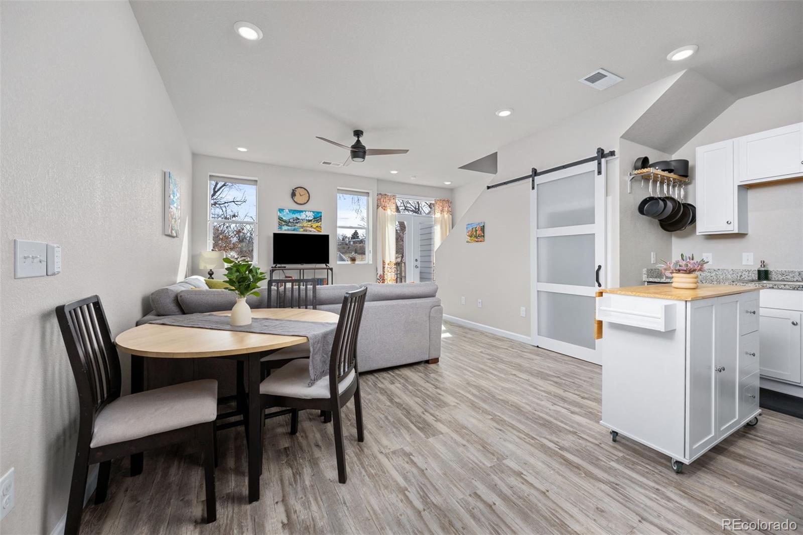 MLS Image #8 for 1116  oak circle,lakewood, Colorado