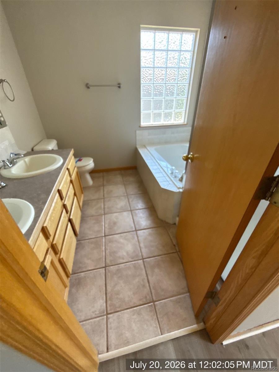 MLS Image #43 for 2215  sweetwater creek drive,fort collins, Colorado