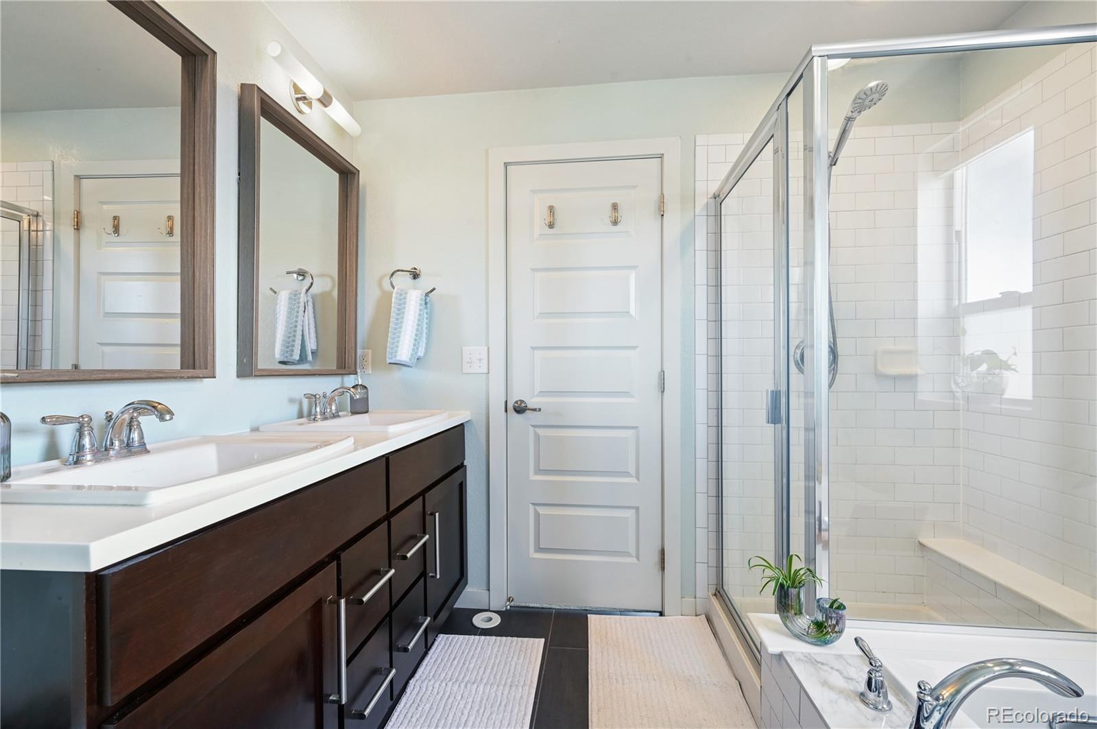 MLS Image #16 for 9002 e 50th drive,denver, Colorado