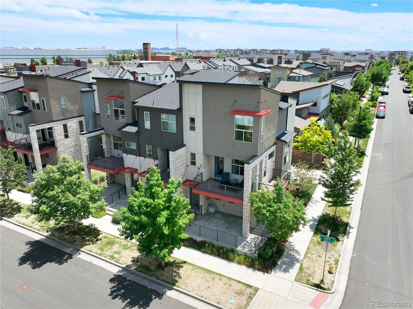 MLS Image #33 for 9002 e 50th drive,denver, Colorado