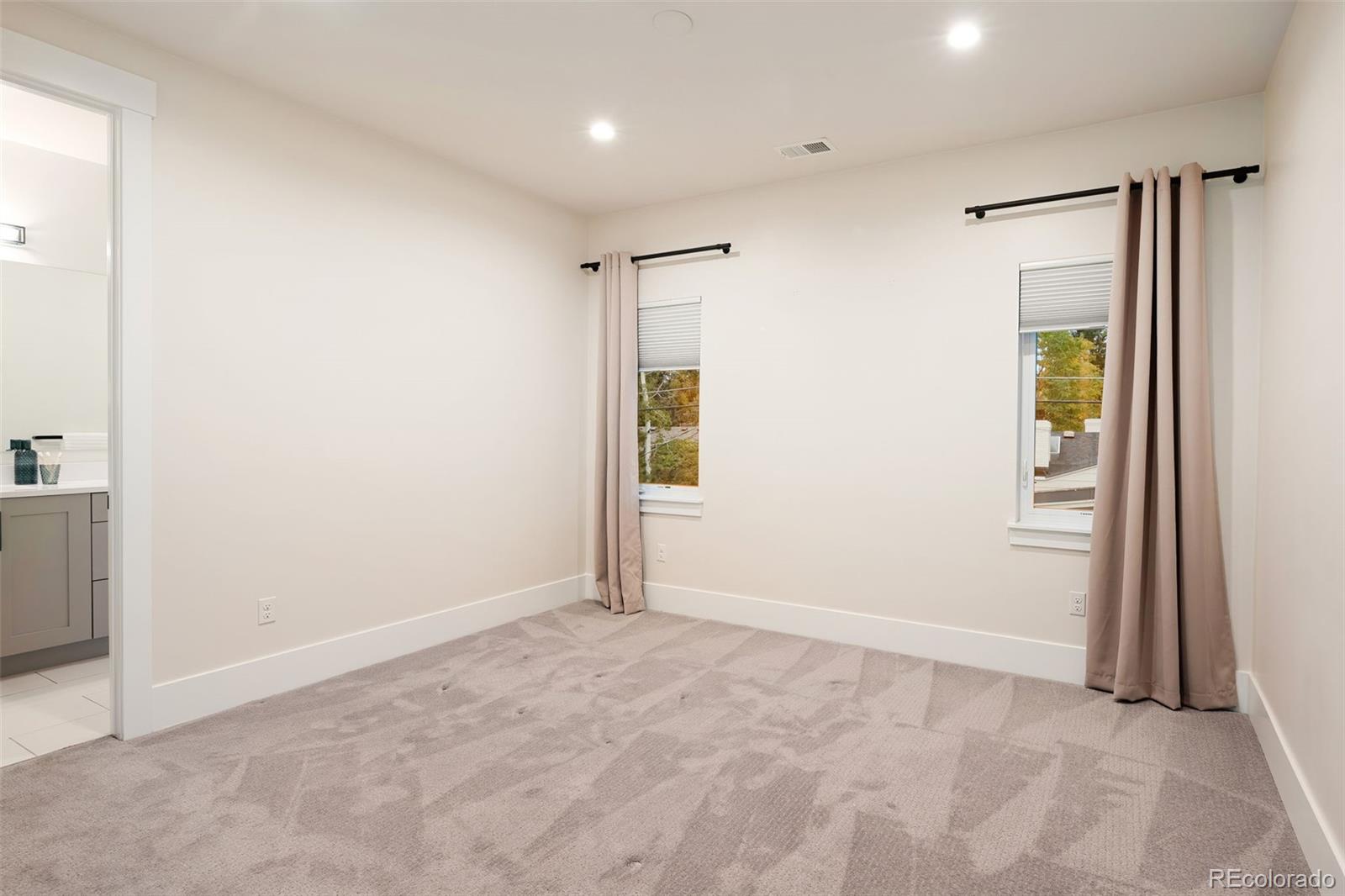 MLS Image #35 for 20  ivanhoe street,denver, Colorado