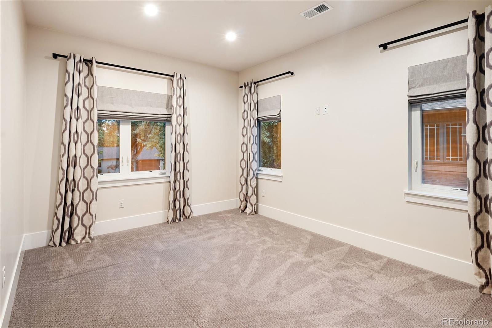 MLS Image #37 for 20  ivanhoe street,denver, Colorado