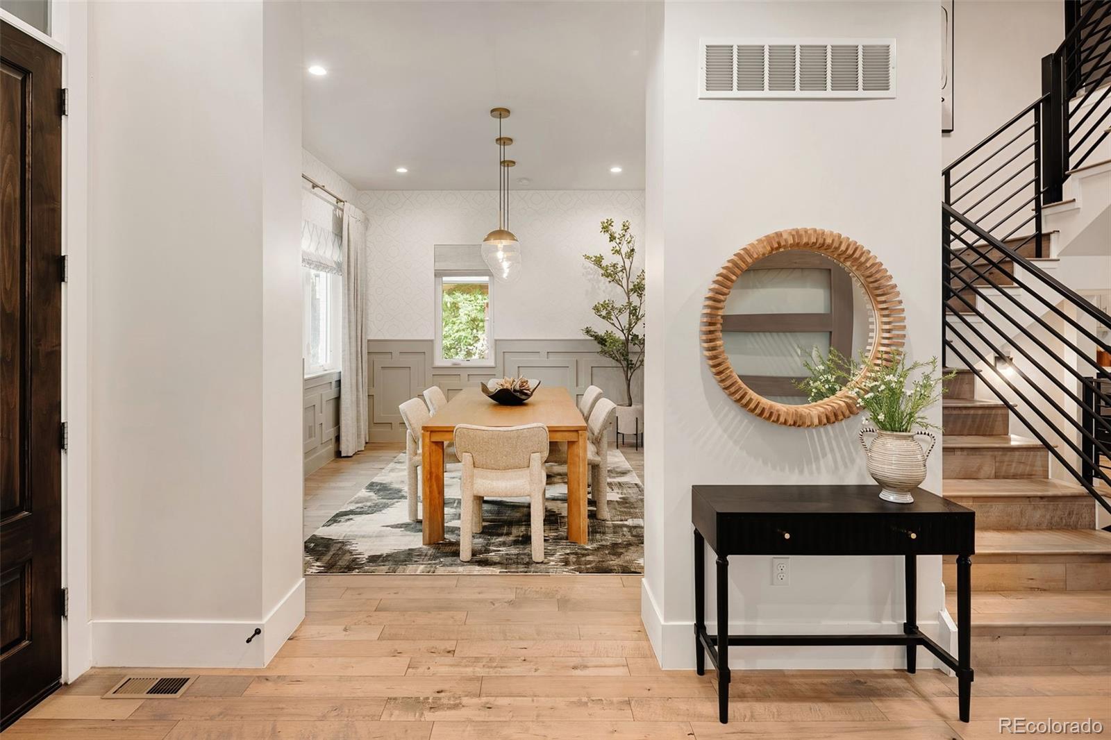 MLS Image #6 for 20  ivanhoe street,denver, Colorado