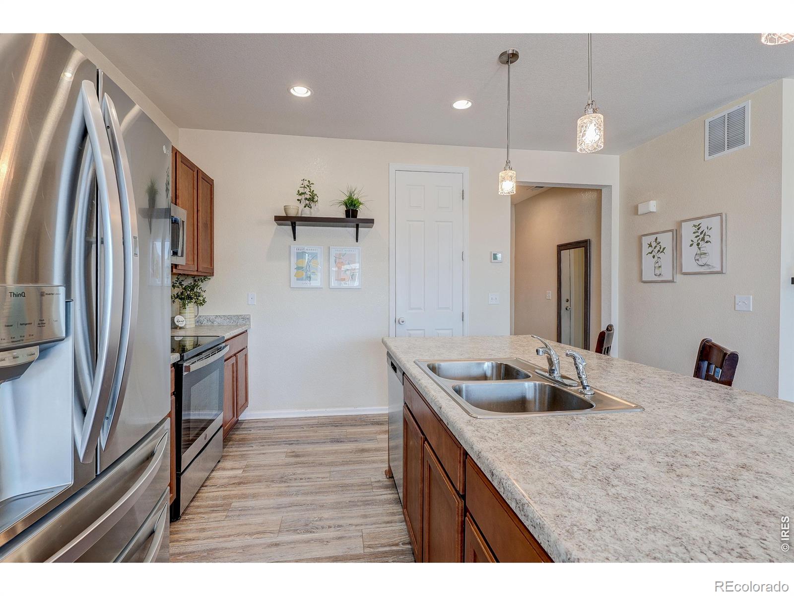 MLS Image #3 for 1617  northcroft drive,windsor, Colorado