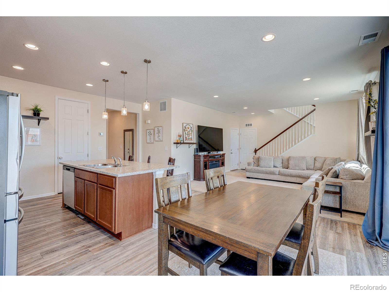 MLS Image #5 for 1617  northcroft drive,windsor, Colorado
