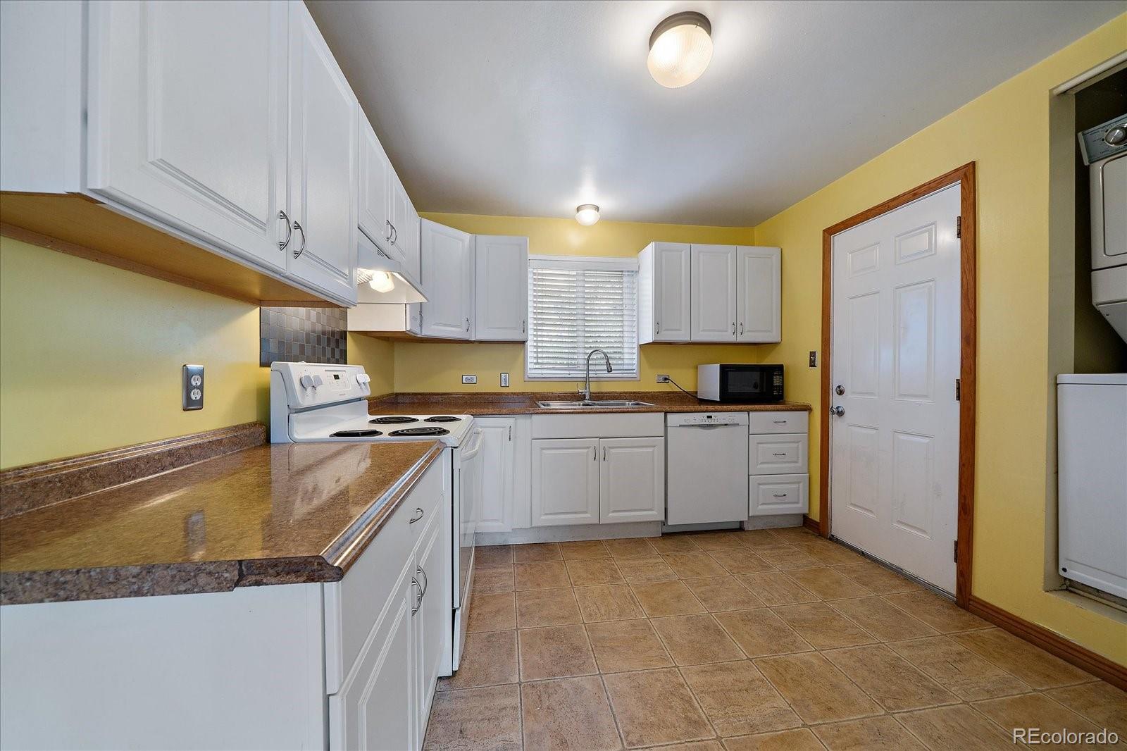 MLS Image #5 for 3650 s delaware street,englewood, Colorado