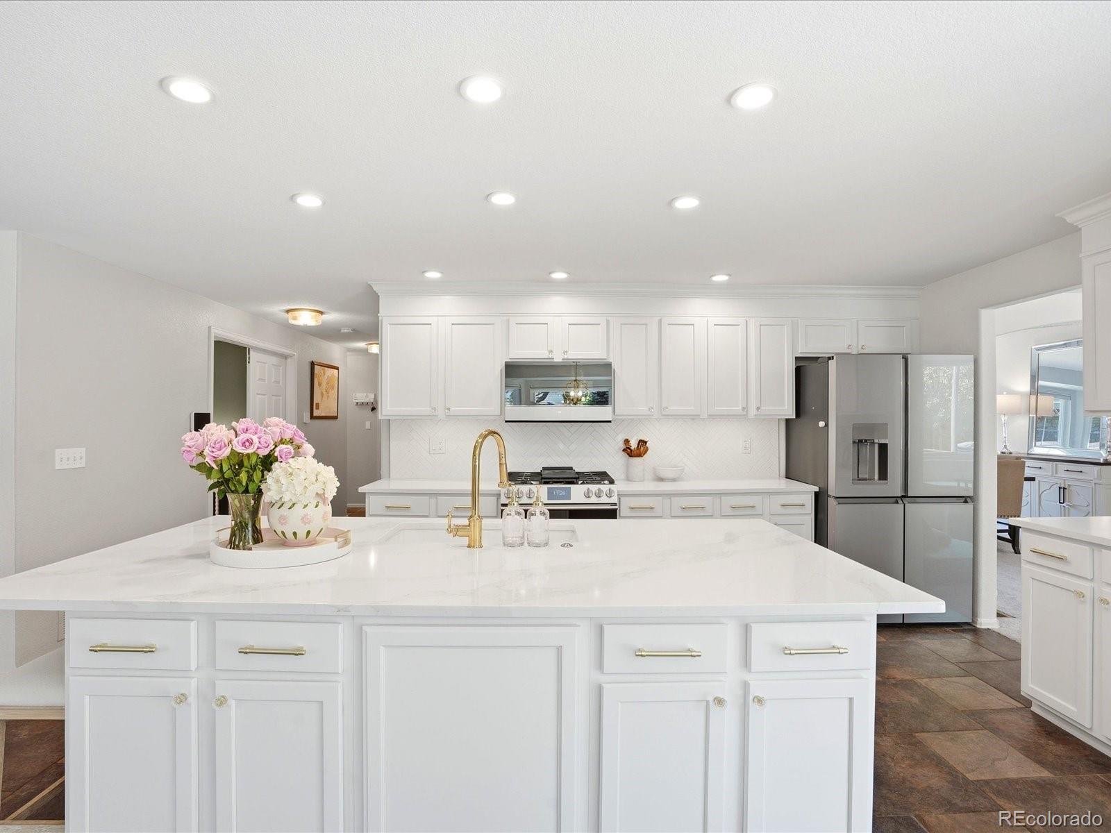 MLS Image #9 for 10974 w 54th lane,arvada, Colorado