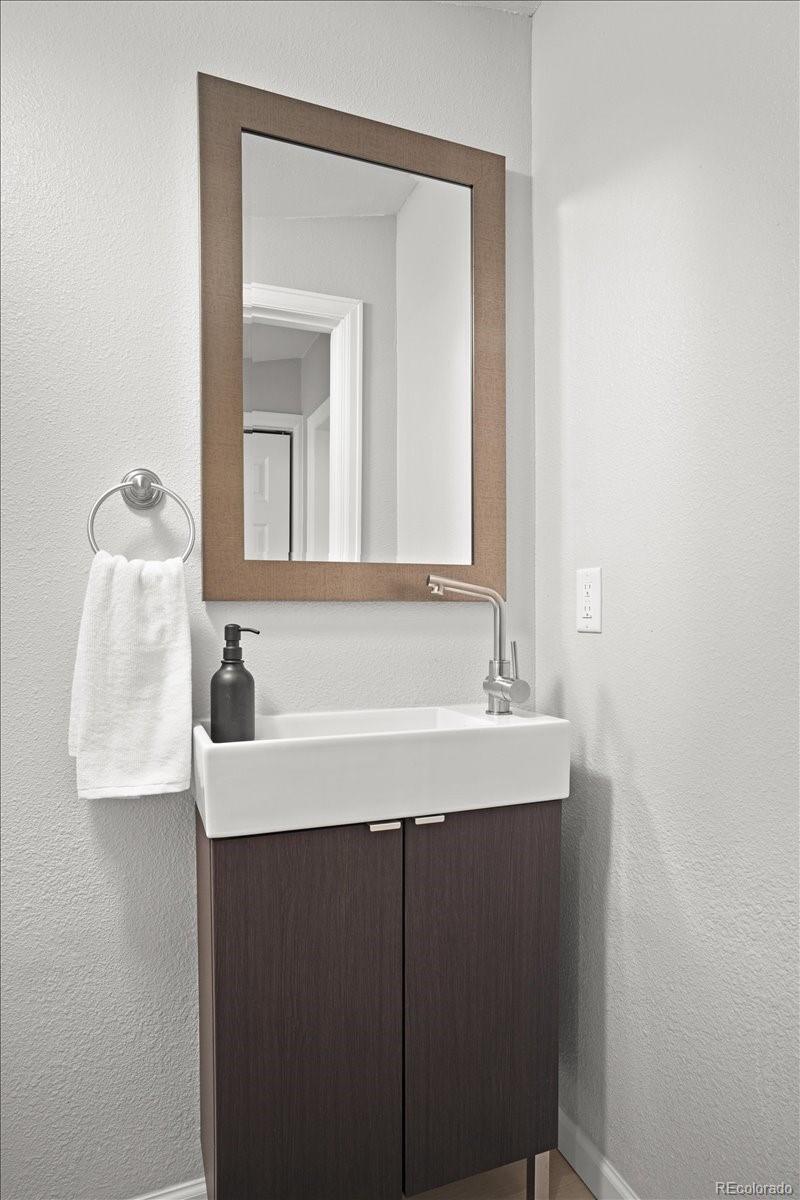 MLS Image #12 for 3559 n jackson street,denver, Colorado
