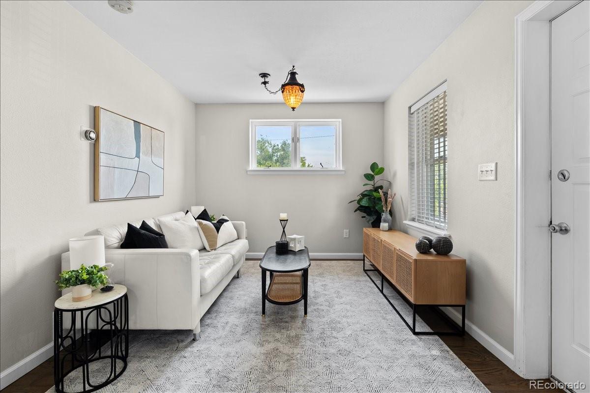 MLS Image #3 for 3559 n jackson street,denver, Colorado