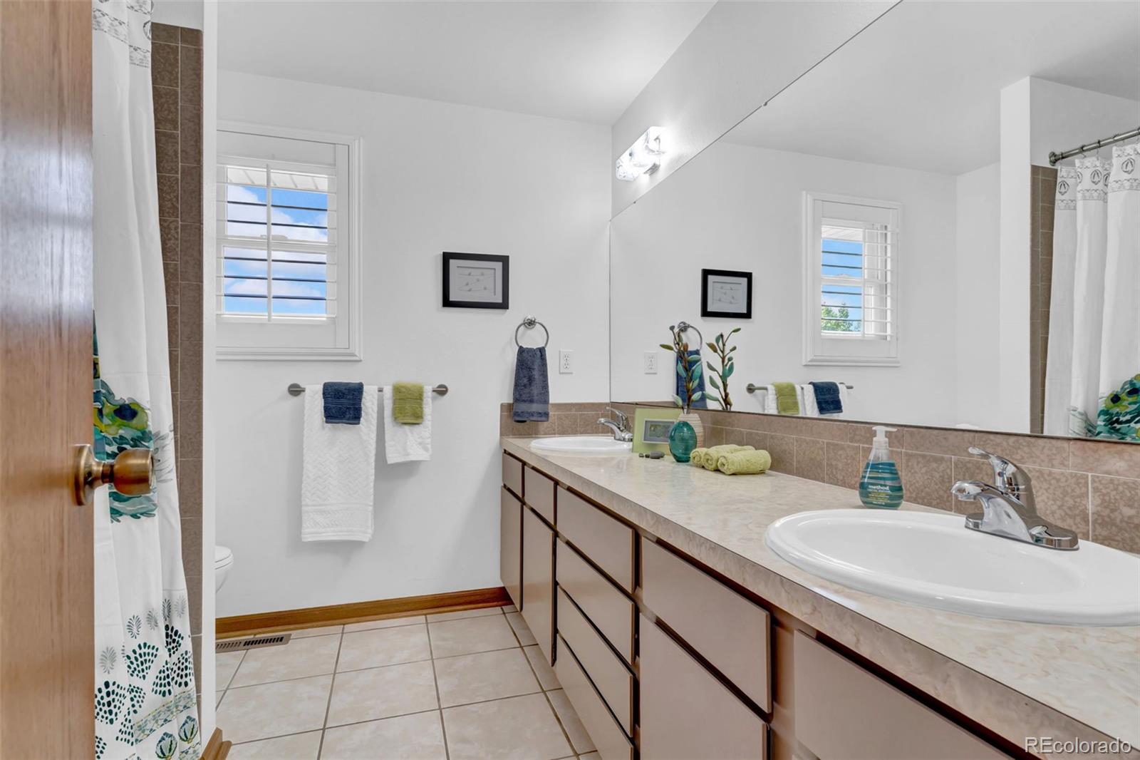 MLS Image #8 for 1662  judson drive,longmont, Colorado