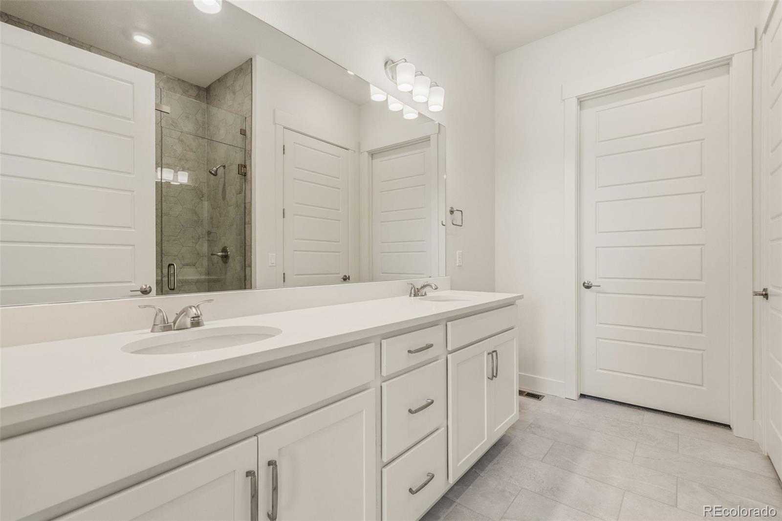 MLS Image #10 for 2978  fleet drive,fort collins, Colorado