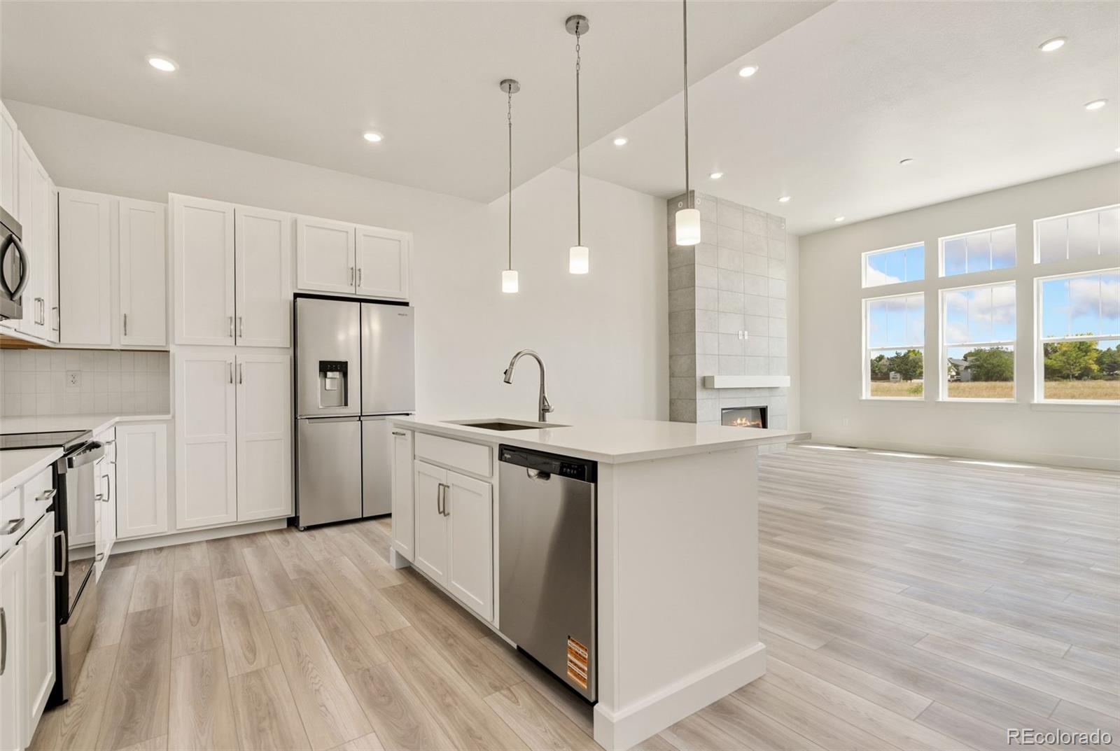 MLS Image #7 for 2978  fleet drive,fort collins, Colorado