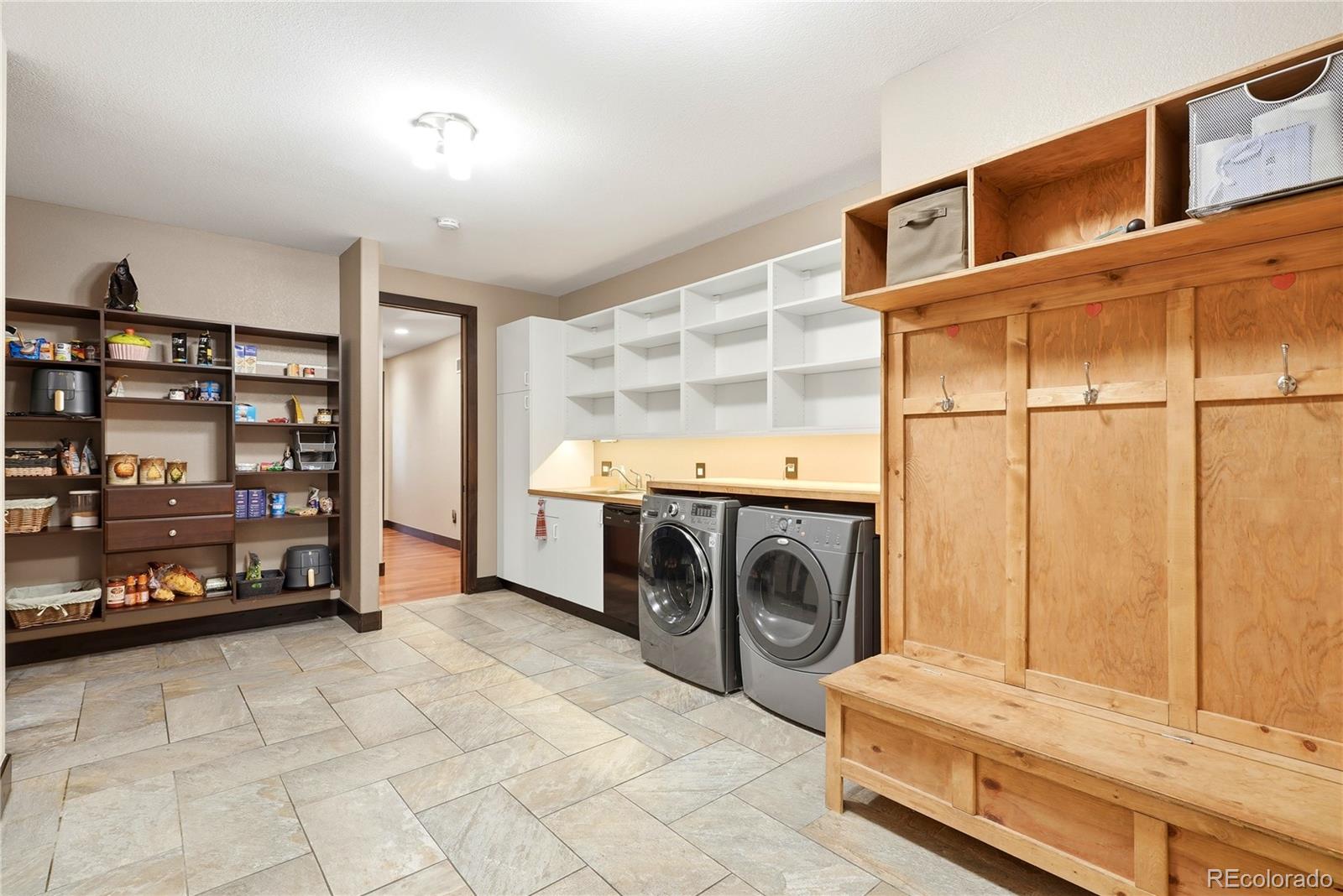 MLS Image #38 for 7610 w grand avenue,littleton, Colorado