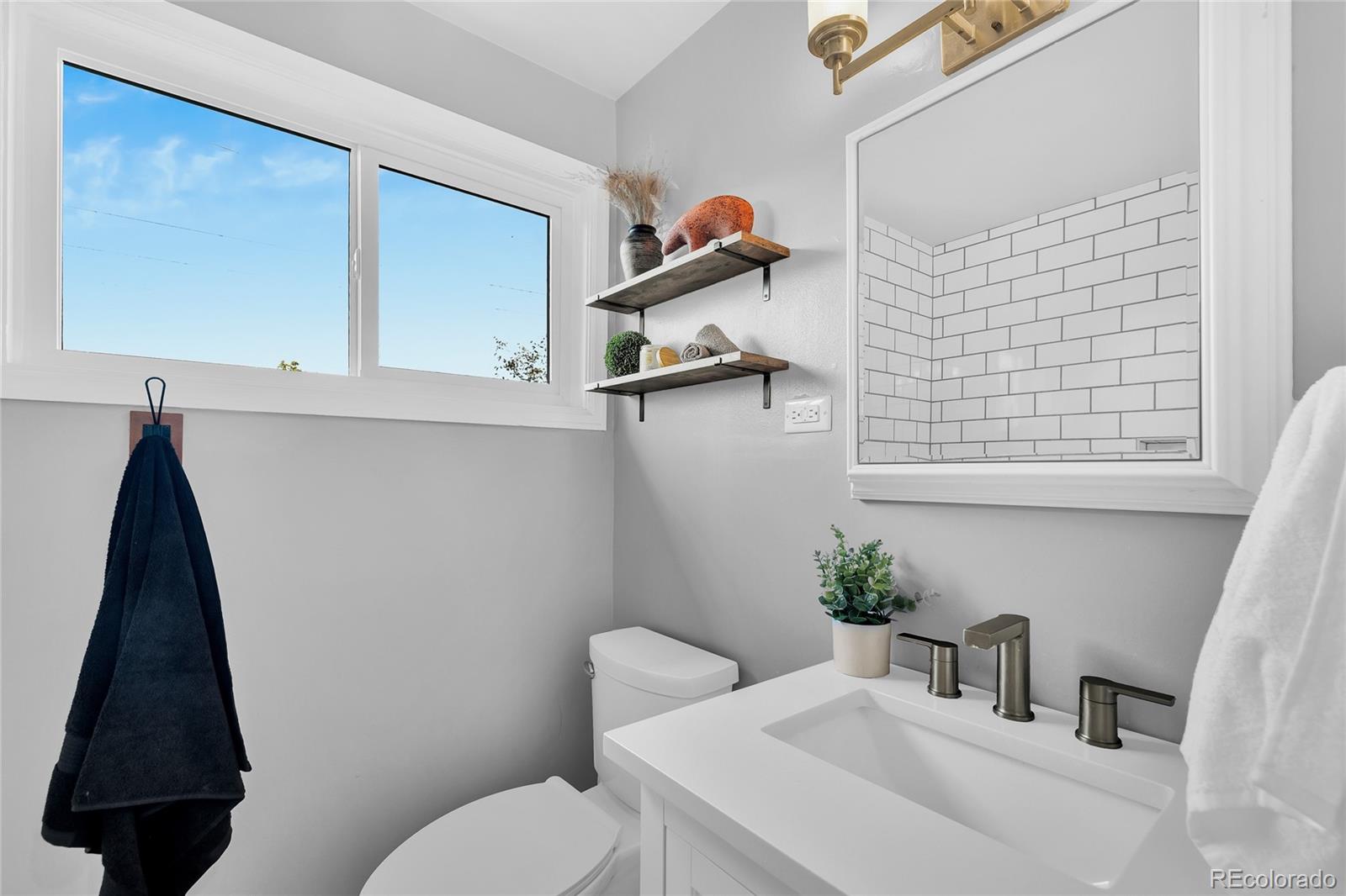 MLS Image #14 for 10141 w 9th drive,denver, Colorado