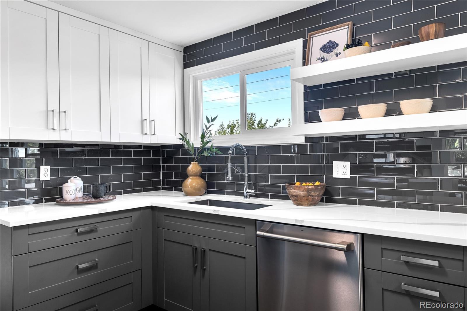 MLS Image #6 for 10141 w 9th drive,denver, Colorado