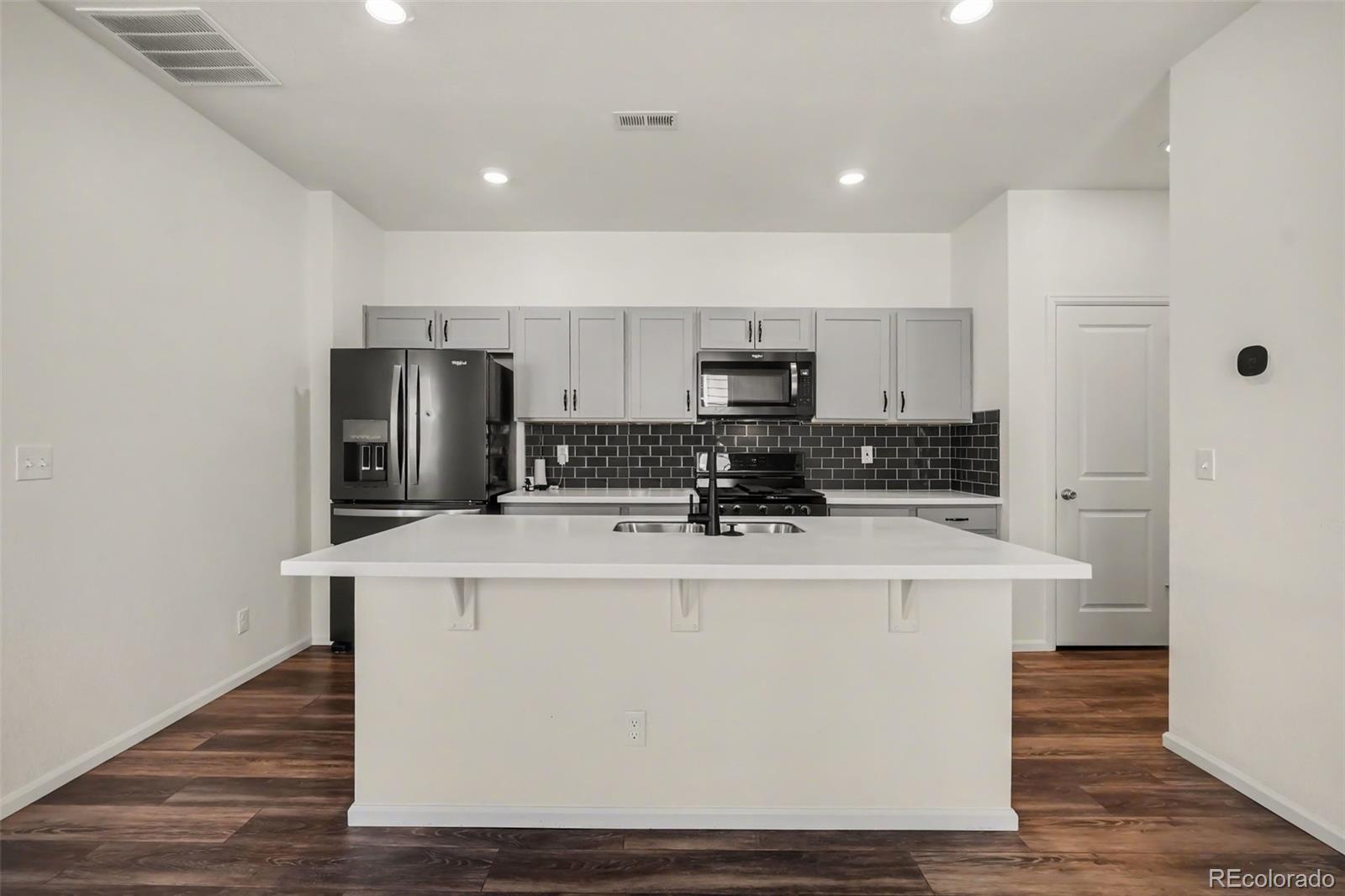MLS Image #10 for 346  norgay way,erie, Colorado