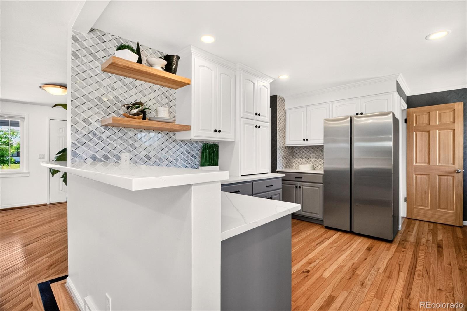 MLS Image #12 for 16333 e 7th drive,aurora, Colorado