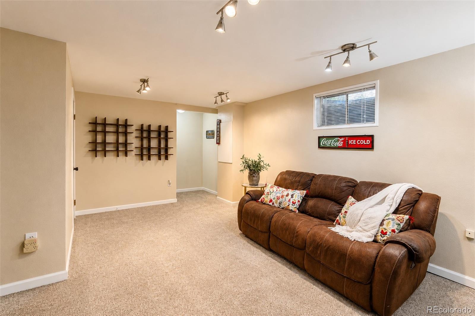 MLS Image #29 for 6937 e briarwood drive,centennial, Colorado