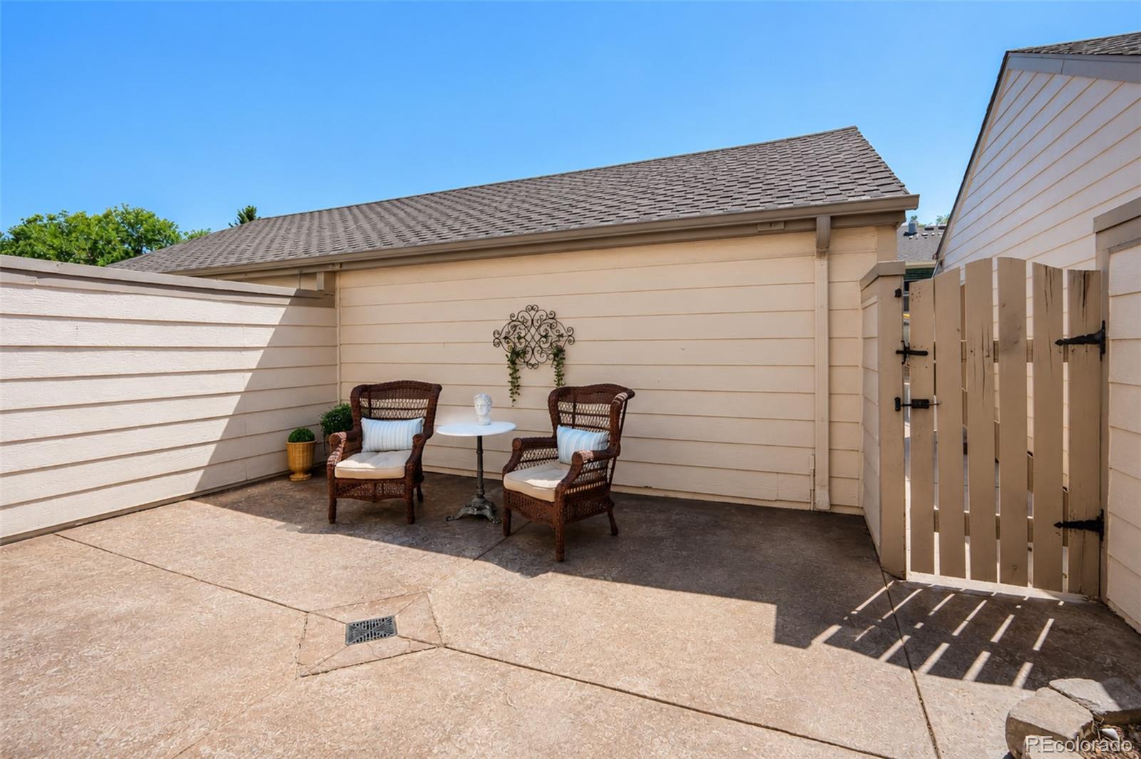 MLS Image #32 for 6937 e briarwood drive,centennial, Colorado