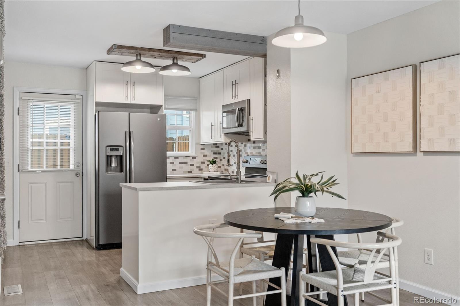 MLS Image #9 for 6712 s independence street,littleton, Colorado