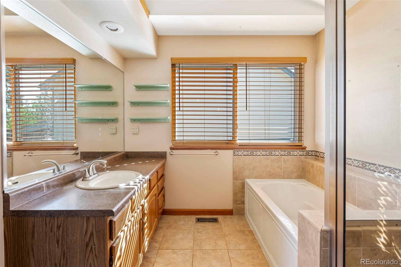 MLS Image #17 for 7216 s pierson street,littleton, Colorado