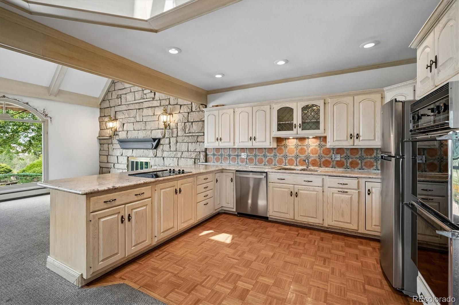 MLS Image #15 for 2530 s gray court,denver, Colorado