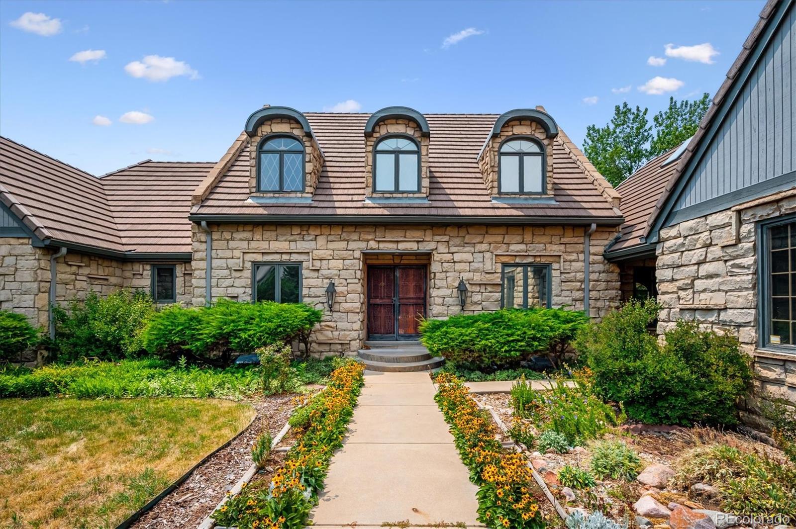 MLS Image #2 for 2530 s gray court,denver, Colorado
