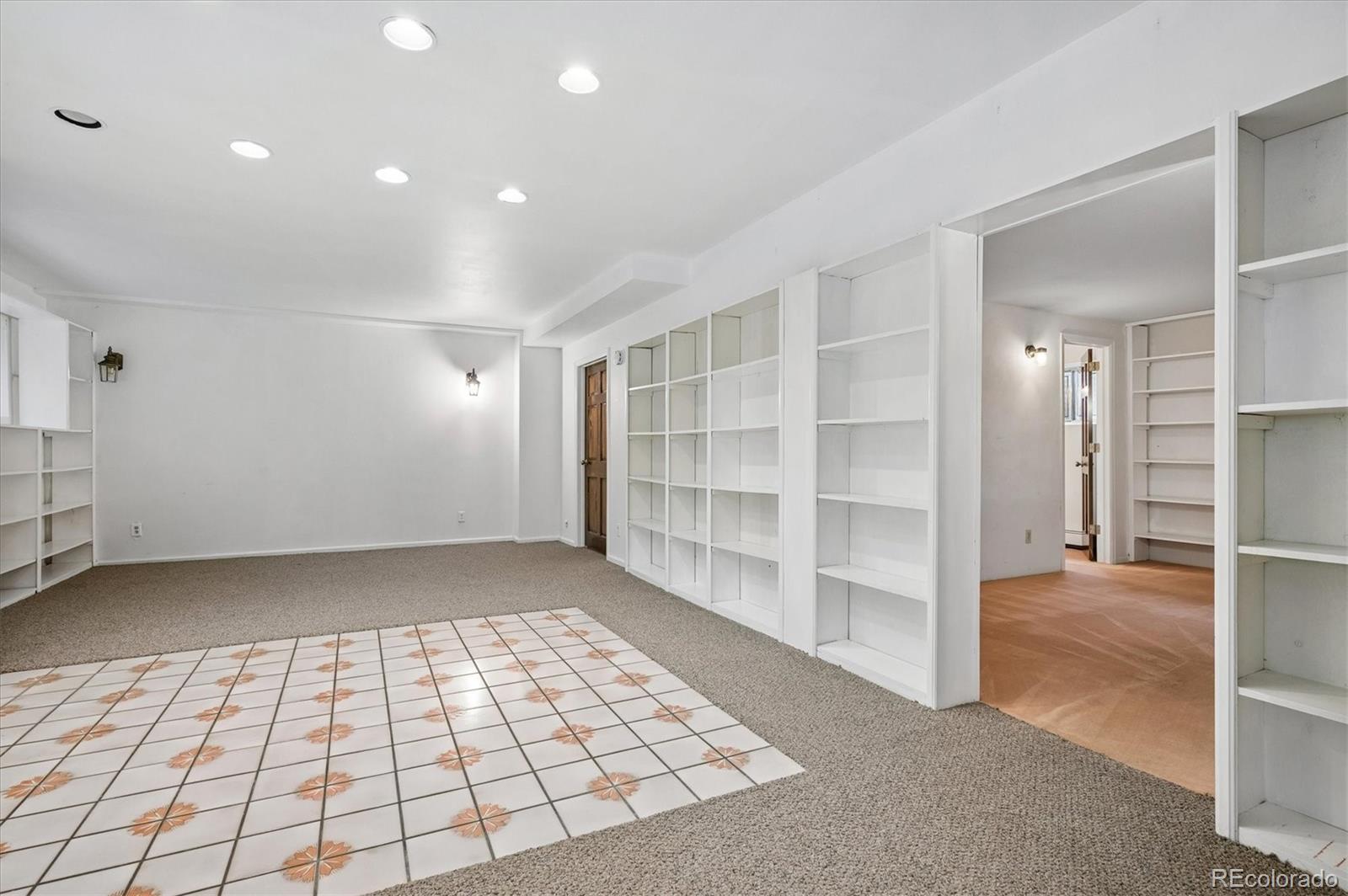 MLS Image #32 for 2530 s gray court,denver, Colorado