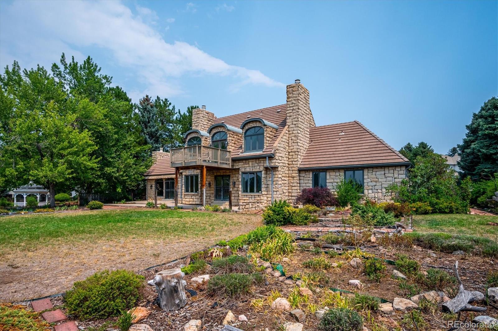 MLS Image #43 for 2530 s gray court,denver, Colorado