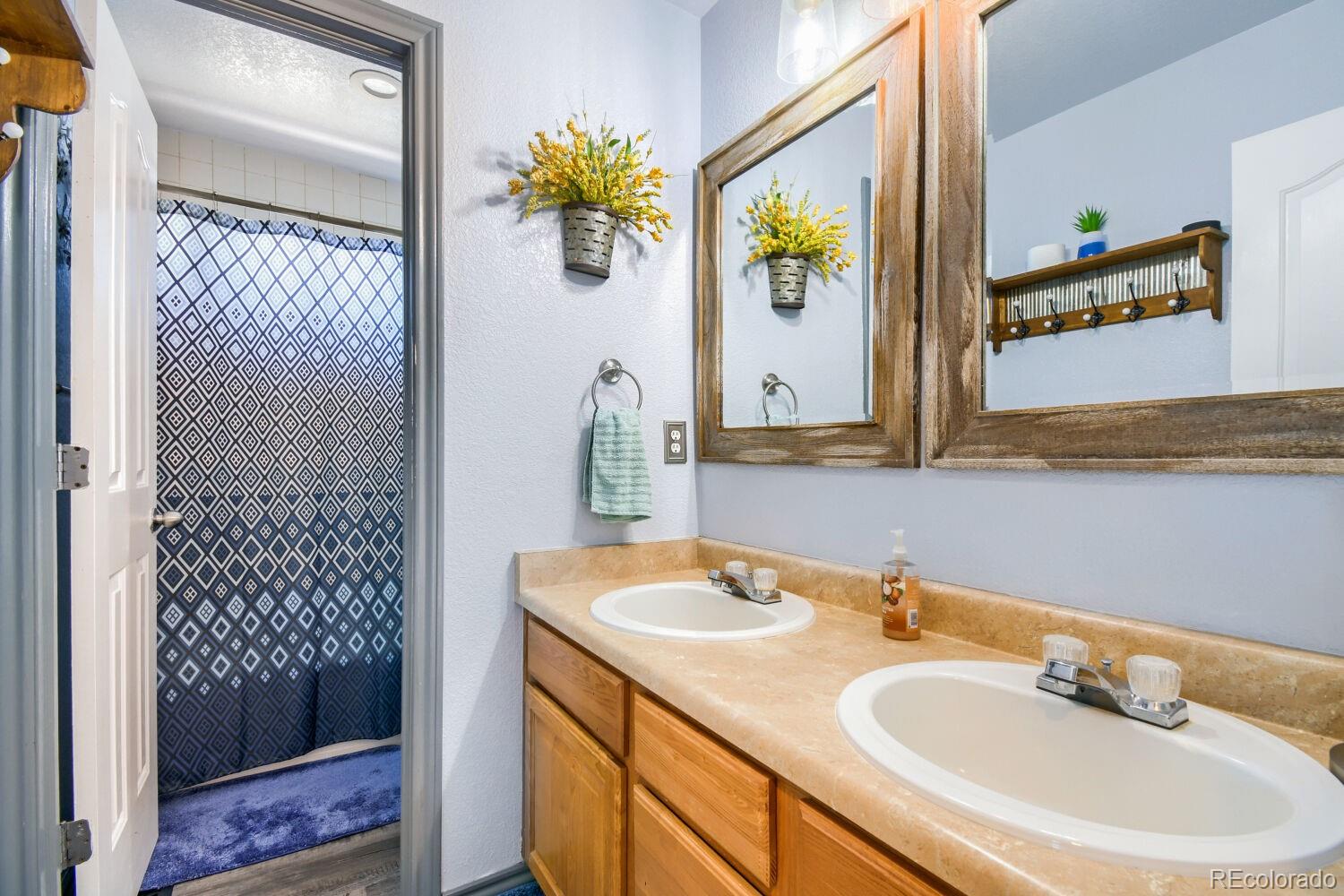 MLS Image #14 for 10171  joplin street,commerce city, Colorado