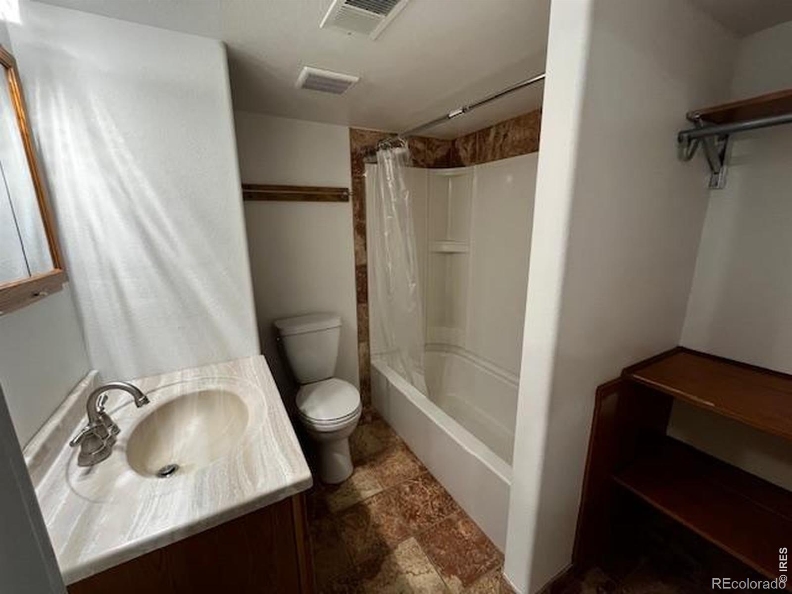 MLS Image #15 for 2142  meadow court,longmont, Colorado