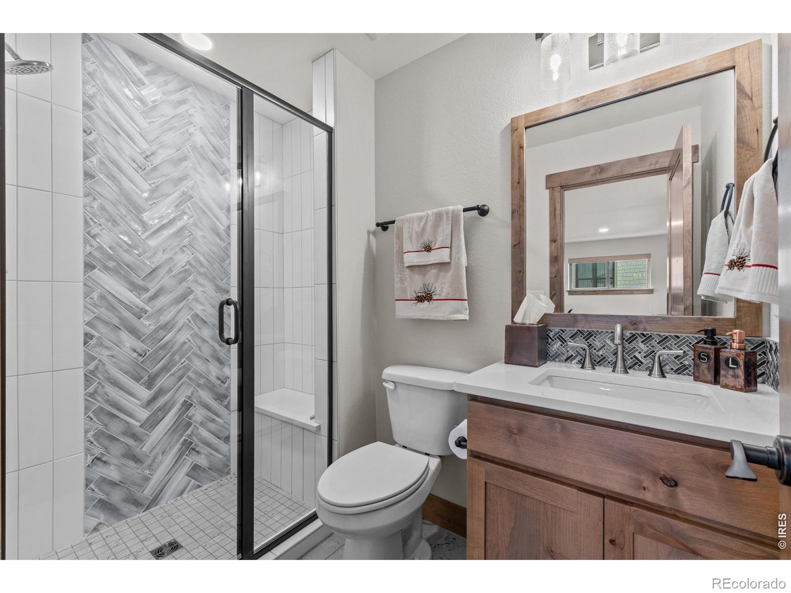 MLS Image #28 for 3284  danzante bay court,berthoud, Colorado