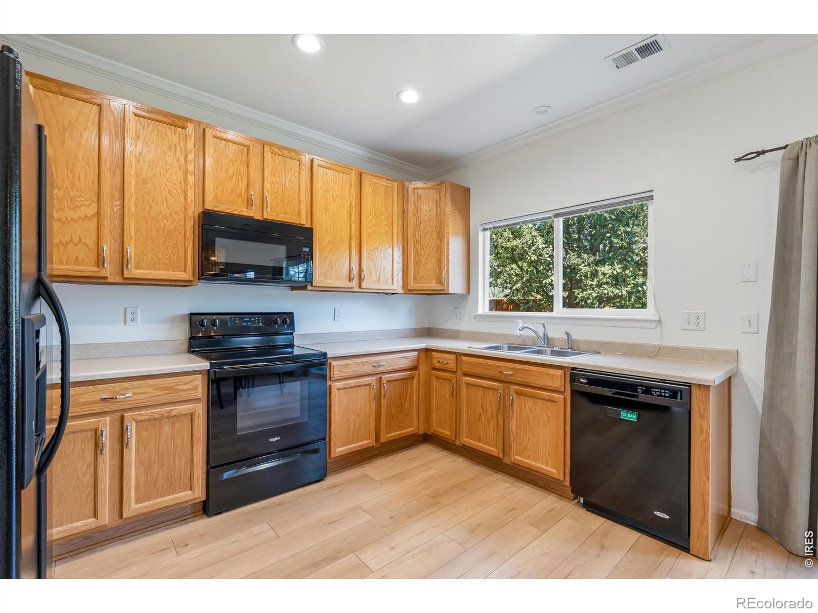 MLS Image #6 for 3756  gardenwall court,fort collins, Colorado