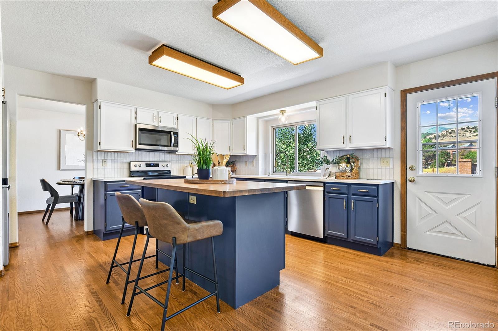MLS Image #8 for 4720  holister court,colorado springs, Colorado