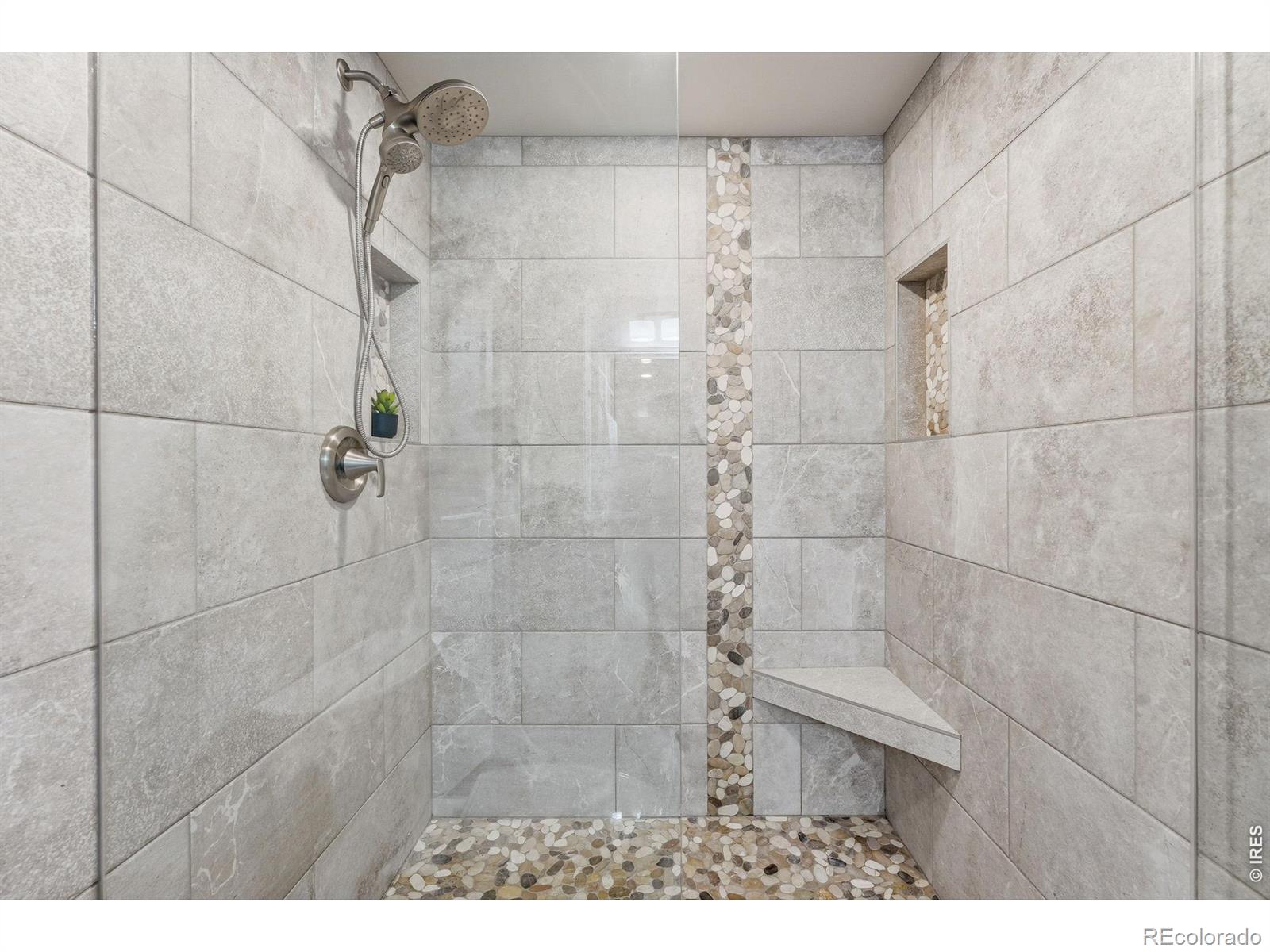 MLS Image #19 for 2892 w long circle,littleton, Colorado
