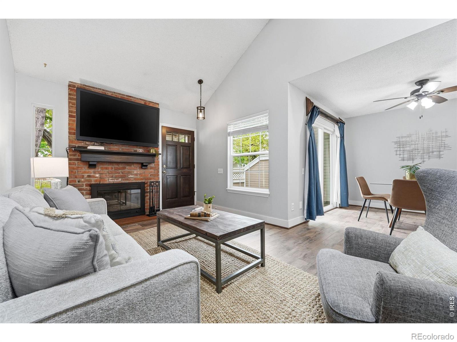 MLS Image #7 for 2892 w long circle,littleton, Colorado