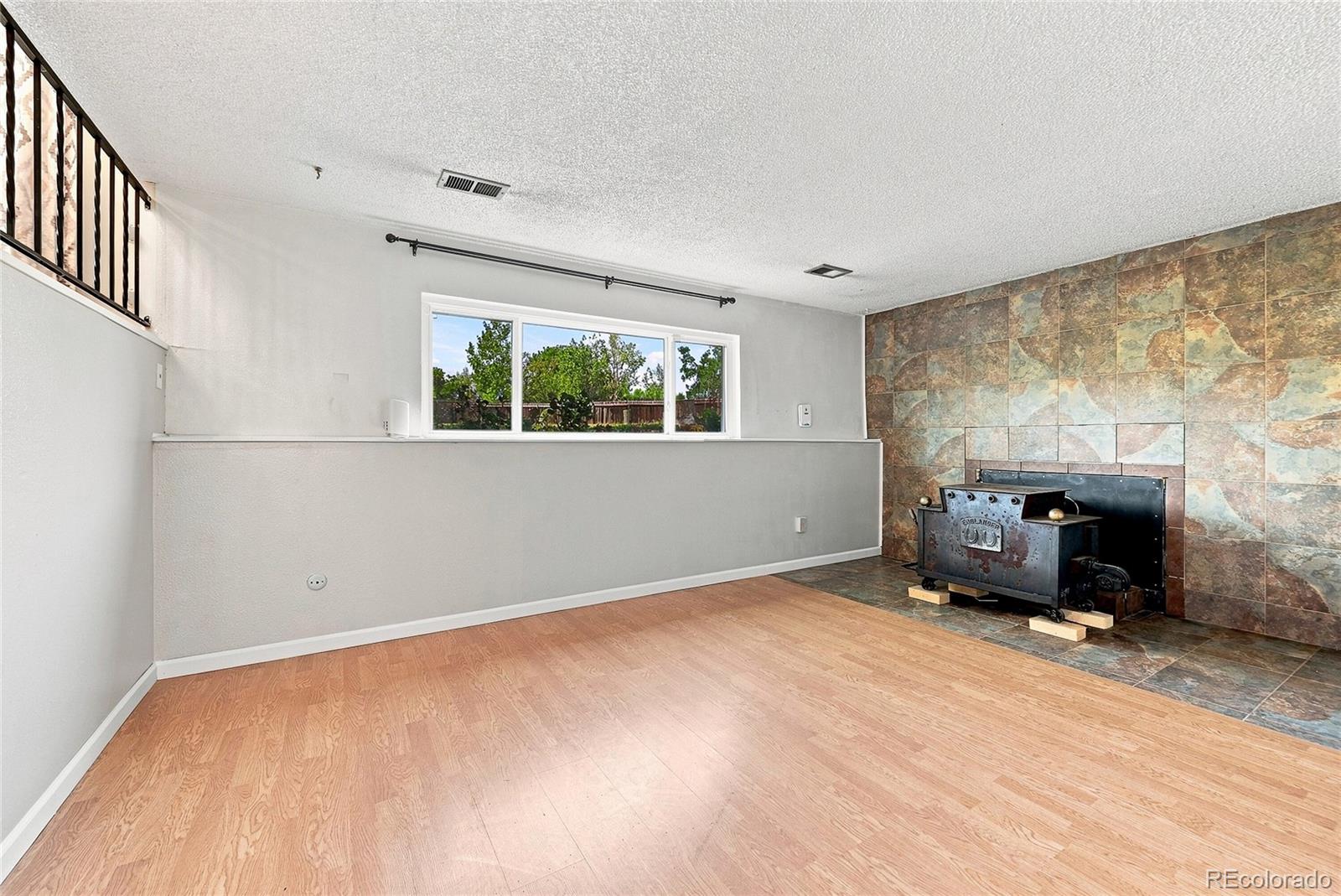 MLS Image #18 for 2822 e 117th court,denver, Colorado