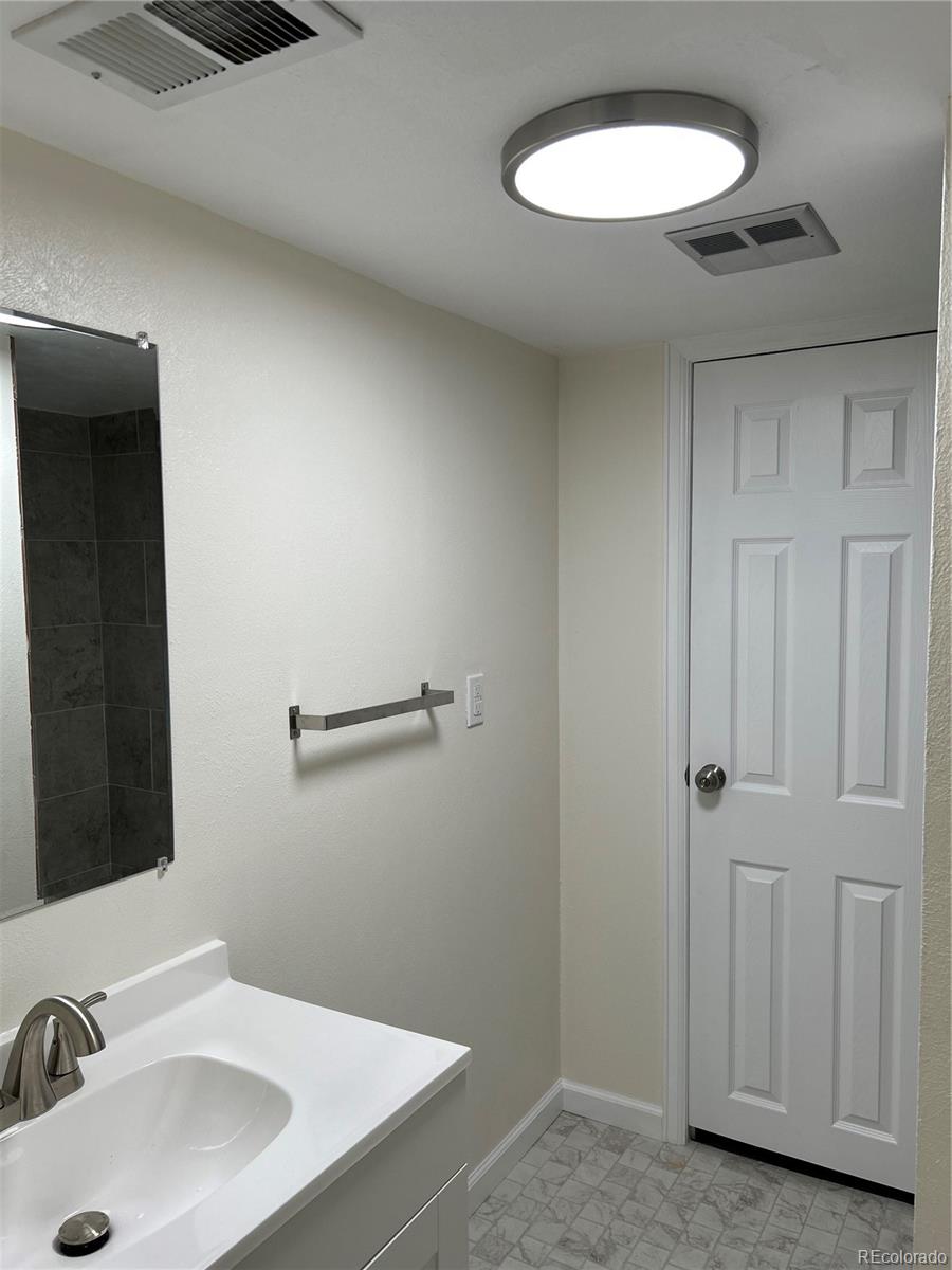 MLS Image #21 for 3941 s pagosa street,aurora, Colorado