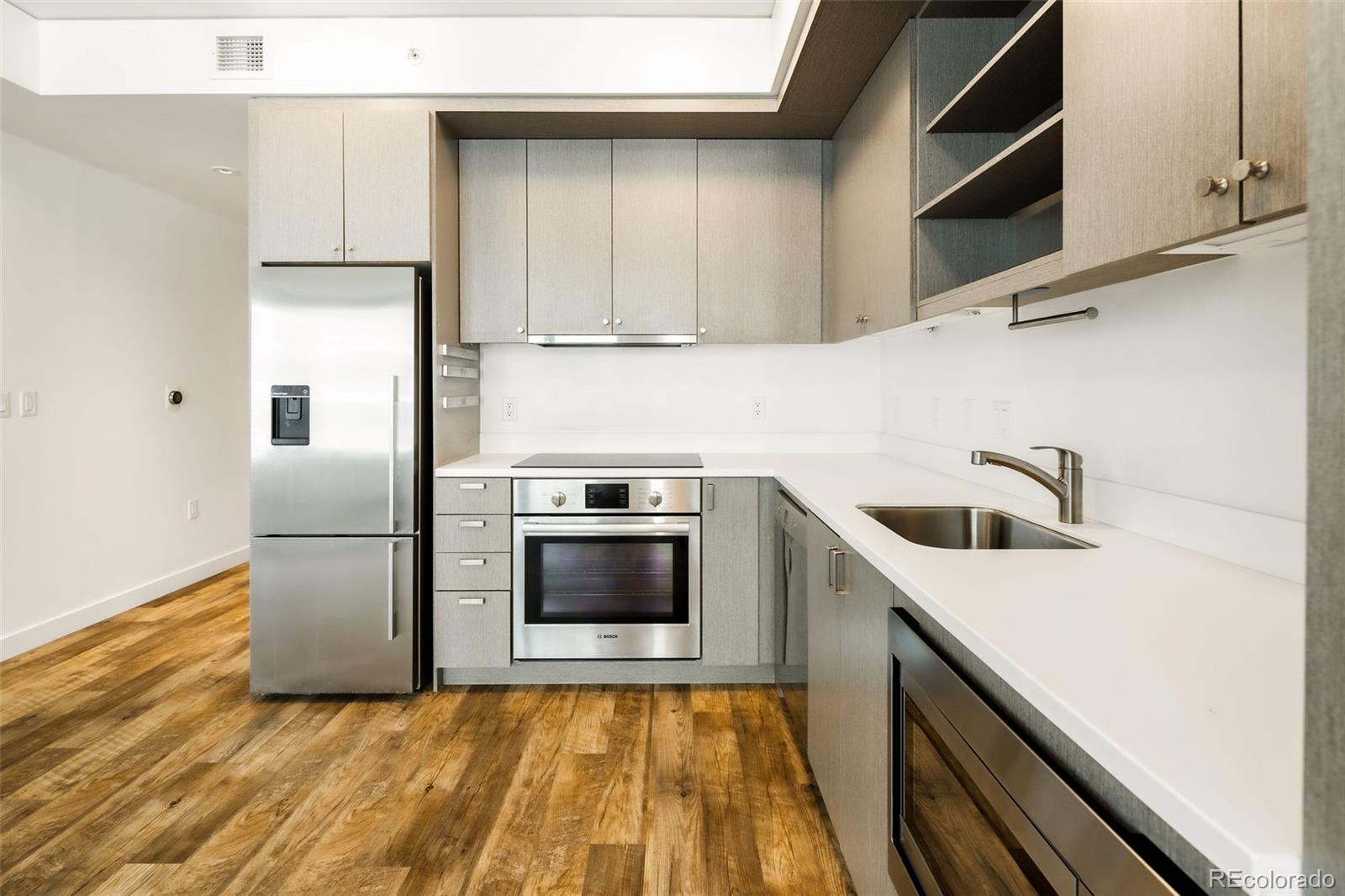MLS Image #6 for 1750  wewatta street,denver, Colorado